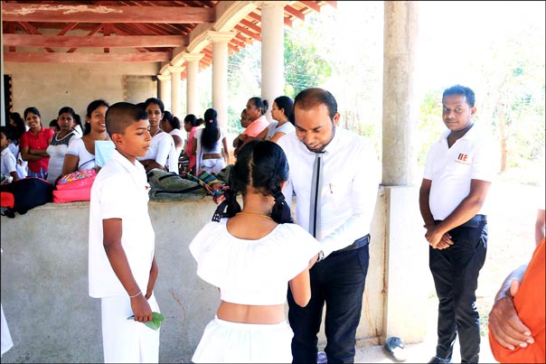 28. ඇඹිලිපිටිය ශ්‍රි මහින්දාරාම දහම් පාසල