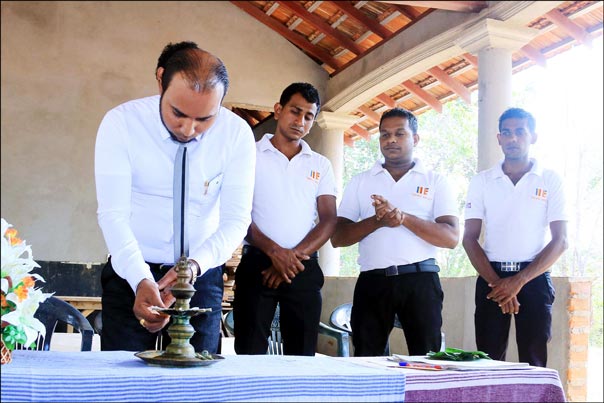 28. ඇඹිලිපිටිය ශ්‍රි මහින්දාරාම දහම් පාසල