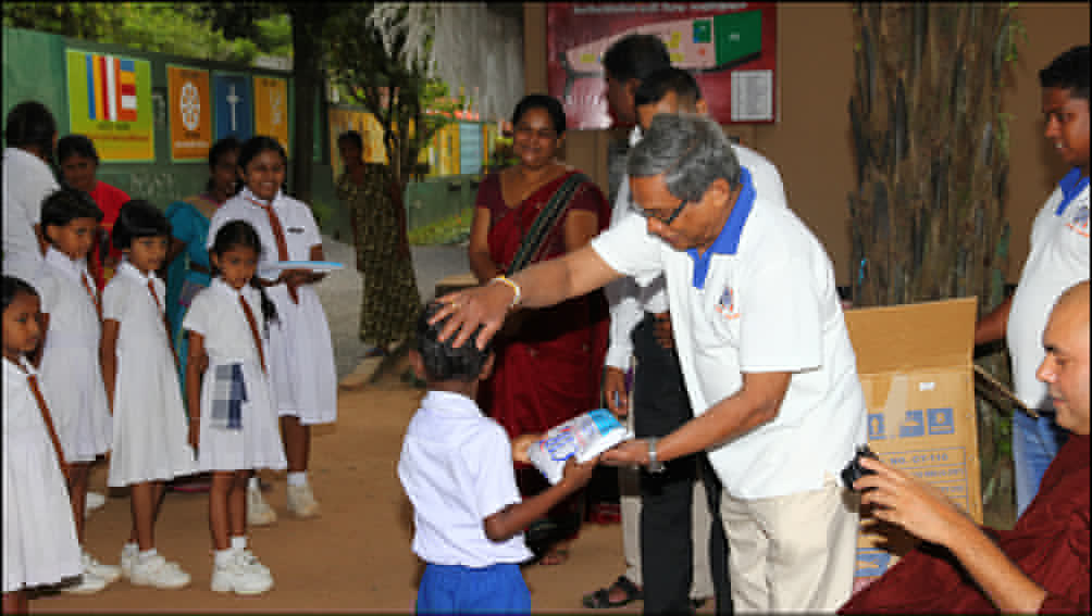 08. කඳාන පොල්පිටිමූකලාන සිරිවර්ධන ක. විද්‍යාලය සහ 09. දහම් පාසල