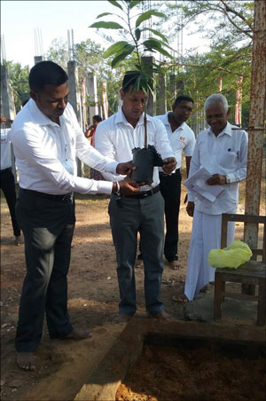 20. මූණමල්දෙණිය මල්වානේගෙදර සිරි මහින්ද දහම් පාසල
