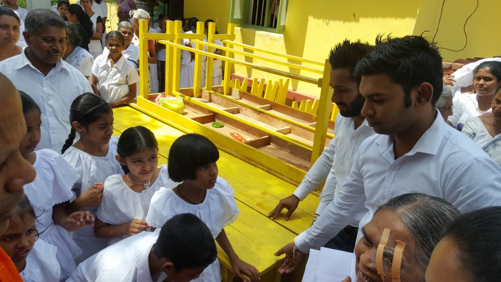66. මුවන්දෙනිය පුරාණ විහාරස්ථාන දහම් පාසල | 2017-10-05